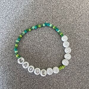 Taylor Swift Friendship Bracelet